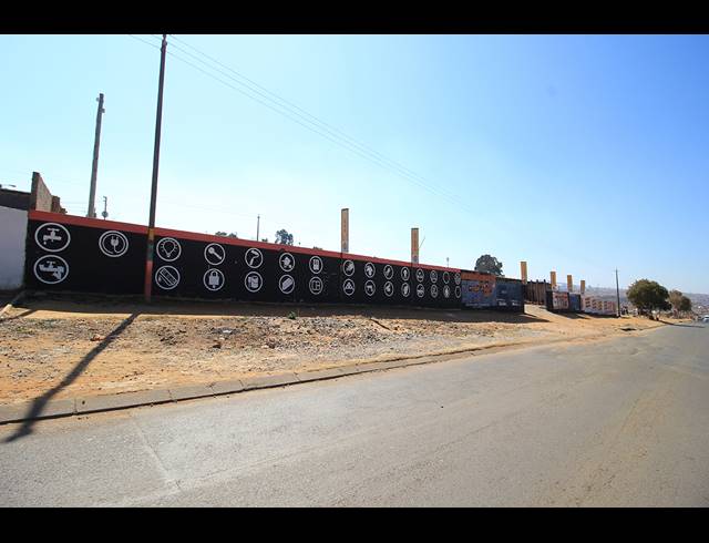 M² BUSINESS FOR SALE IN TSHEPISONG